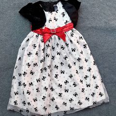 Takeer - SOLD!!
Baby girl dress
6-7 yrs
35,000 Tshs🤩🤩🤩