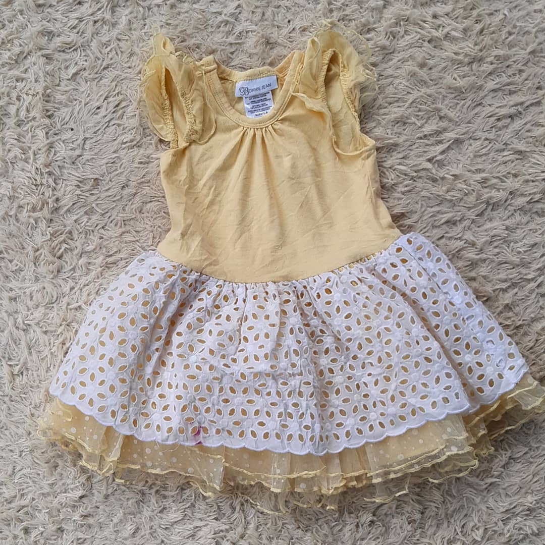 Takeer - Baby girl dress
2-3 years
18,000 Tshs