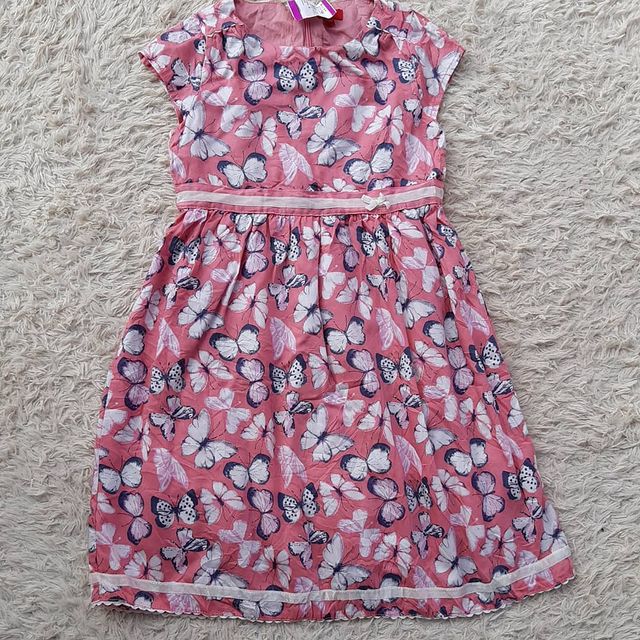 Takeer - Baby girl dress
6-7 yrs
12,000 Tshs