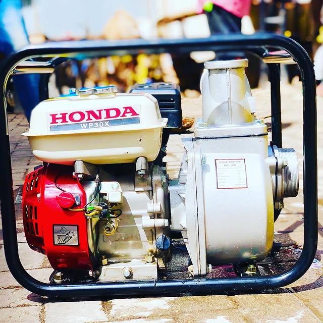 Takeer - Available HONDA kwa bei ya offer ni 290k tu kwa inch 3 njoo whatssap & call 