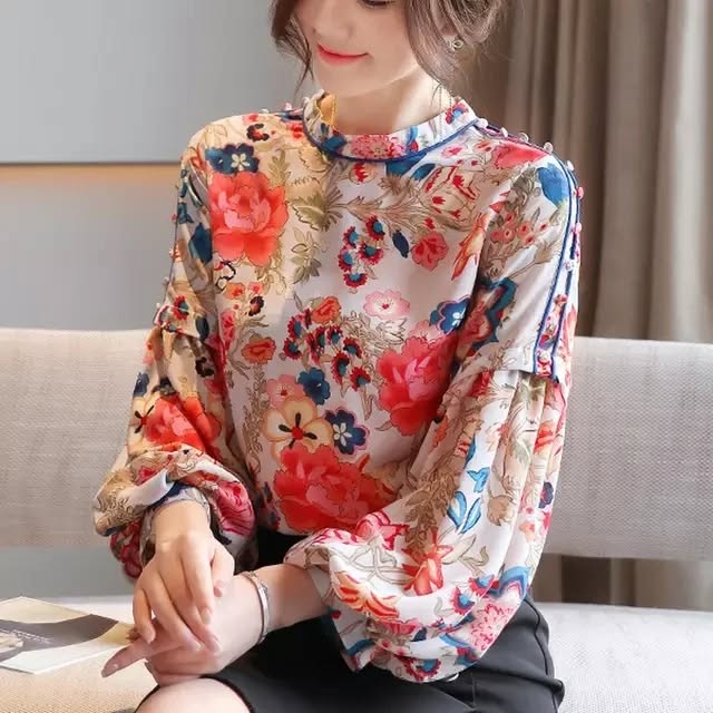 Takeer - Very fashionable blouses available
Size:S-3XL
Price:Tsh 30,000