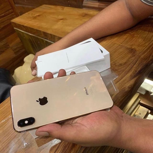 Takeer - FREE DELIVERY WITHIN THE CITY OF DSM✅
____________________________________________________

Get your brand new iPhone XsMax from USA 🇺🇸 and UK 🇬...