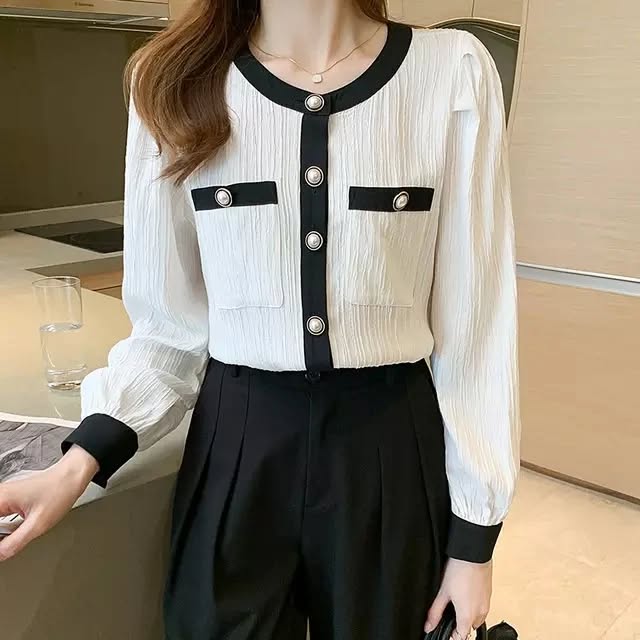 Takeer - Elegant office blouse available 
Size:S-XXL
Price:Tsh 30,000