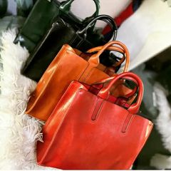 Takeer - TUMESHUSHA MZIGO WA PURE LEATHER HANDBAG 
JUMLA 25000 TU
FURSA KWA WAFANYABIASHARA 
FANYA KUWAHI UKAUZE KWA FAIDA MZIGO UMEBAKI KIDOGO

WHATSAPP 