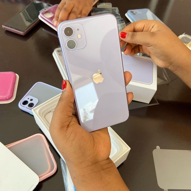 Takeer - Get brand new iPhone 11 from USA 🇺🇸 and UK 🇬🇧 at our store ✅
_
Iphone 11
64gb  1,050,000/=
128gb 1,150,000/=
_
▪️Full boxed (sealed box)
▪️One ...