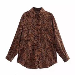 Takeer - Animal print blouse available 
Material:Satin
Size:S,M,L