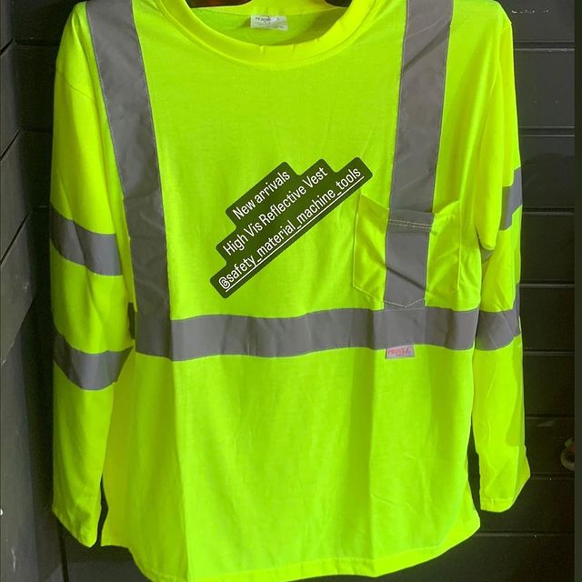 Takeer - New Arrivals 🛬🛬🚧🚧🦺
PERSONAL PROTECTIVE EQUIPMENT 
Category: WORK UNIFORM 
Type:HIGH VISIBILITY REFLECTIVE T-SHIRT
Material: 100% POLYESTER 
De...