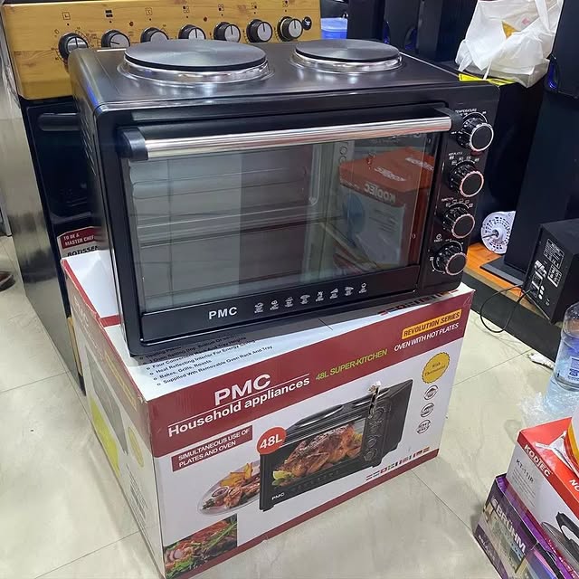 Takeer - Oven ya Lita 48 inakuwa na plate mbili juu za kupikia
Tsh .250000
#
