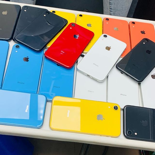 Takeer - IPhone XR 
Gb 128 600,000/=
Gb 256 650,000/=
Used from 🇺🇸 
Cont;