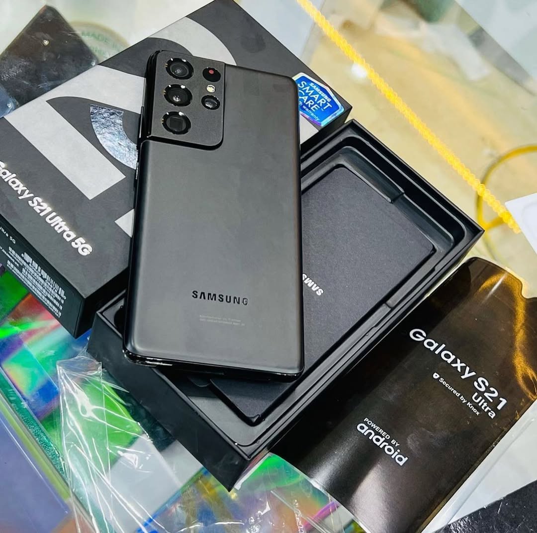 Takeer - Offer offer offer 🔥
Samsung S21 ultra 5G| 920,000Tsh
128| 12 gb

1sim + e SIM card 
only (vetnam and Korea version)

Full box 
2yrs warrant 
Used ...