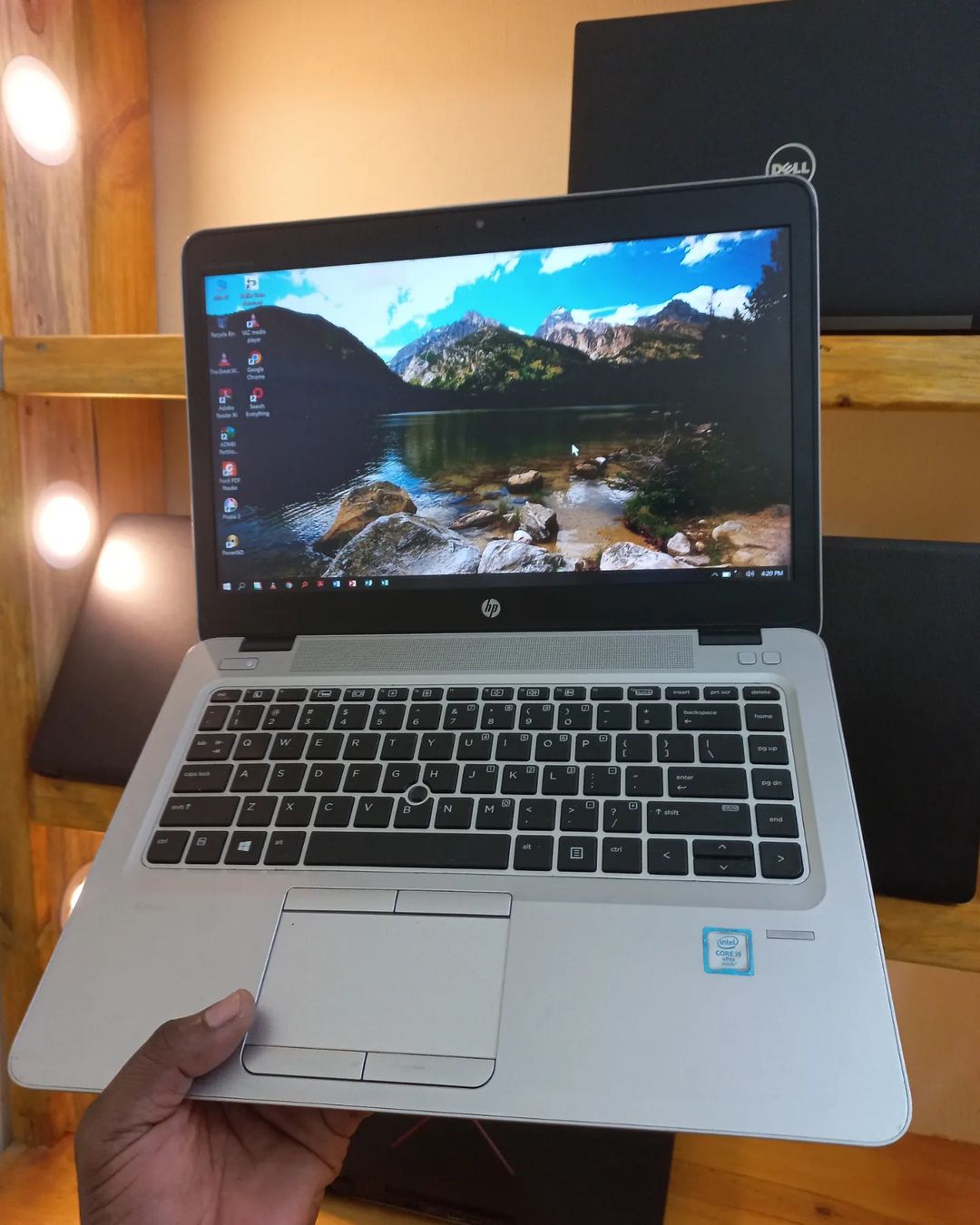 Takeer - HP ELITEBOOK 840 G3
6TH GENERATION
2.40GHZ PROCESSOR 
CORE i5
4GB RAM 
500GB HDD 
14.0" INCHES SCREEN DISPLAY
BACKLIGHT KEYBORD 
SLIM PC
.
PRICE 50...