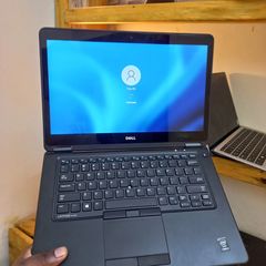 Takeer - DELL LATITUDE E7450
TOUCH SCREEN DISPLAY 
CONVERTIBLE X360 
CORE i5
8GB RAM
256GB SSD / 500GB HDD (STORAGE)
14.0" INCHES SCREEN DISPLAY 
MEDIUM SIZ...