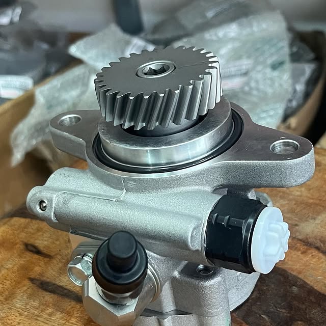 Takeer - STEERING POWER 1HDT KWENYE LAND CRUISER AMAZON sasa zipo dukani kwa bei ya jumla na rejareja 

CALL WhatsApp 
Call 
MIKOANI TUNATUMA kwa uwaminifu ...