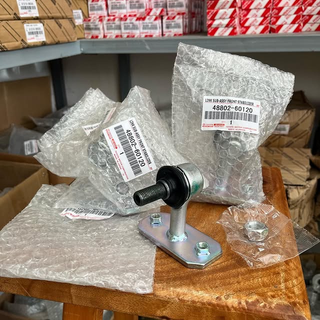 Takeer - STABILIZER LINK FRONT LAND CRUISER HZJ 78 and HZJ79 Sasa zipo dukani kwa bei ya jumla 

CALL WHATSAPP 
CALL 
MIKOANI TUNATUMA ✅

UAMINIFU NI JAMBO ...