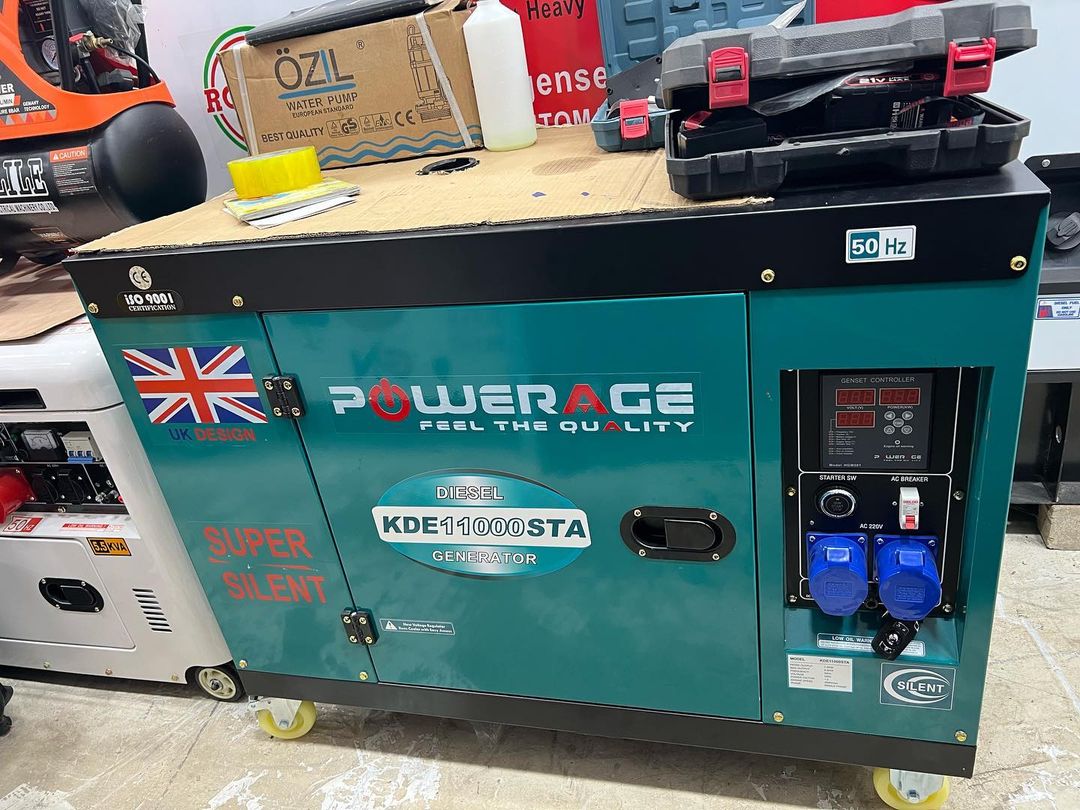 Takeer - POWER AGE SUPER SILENT 10 KVA GENERATOR 

Hii inaweza kuwashwa kwa push button au funguo.. yanii hutumii nguvu kabisaa.. tunawarahishia wateja wetu...