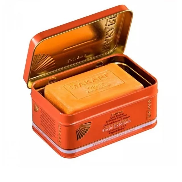 Takeer - MAKARI EXTREME ACTIVE INTENSE ARGAN & CARROT OIL EXFOLIATING SOAP

Contain Shea butter, Licorice extracts, Apricot seed extract, and Carrot oil tha...