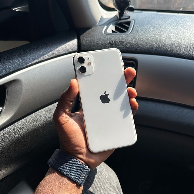 Takeer - Get brand new iPhone 11 from USA 🇺🇸 and UK 🇬🇧 at our store ✅
_
Iphone 11
64gb  1,000,000/=
128gb 1,100,000/=
_
▪️Full boxed (sealed box)
▪️One ...