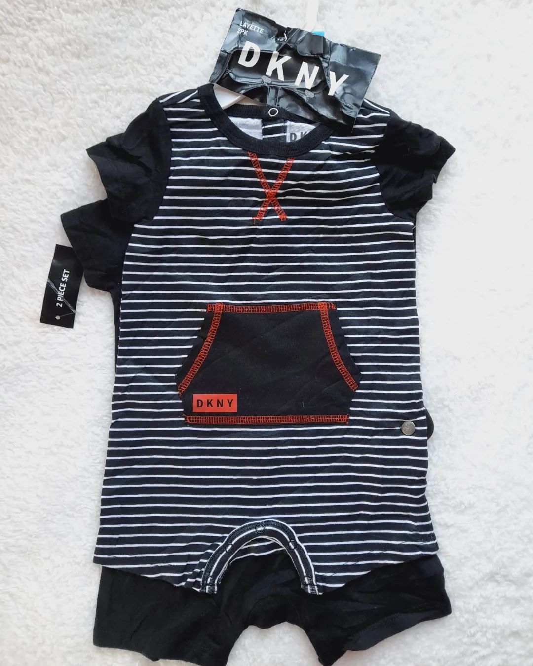 Takeer - Baby romper ❌️❌️ SOLD
3- 6 months
10,000 zote
Call/watsapp 