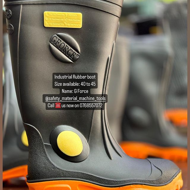 Takeer - PPE’S/SAFETY GEARS

FOOTWEARS🥾🥾
📌Category: Foot Protection 
📌Type: Steel Gumboot
📌Material used: Rubber
📌Size available: 40 to 45

QUALITY: B...