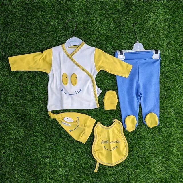 Takeer - Newborn set
0-3month
35000/=
Call/whatsapp
