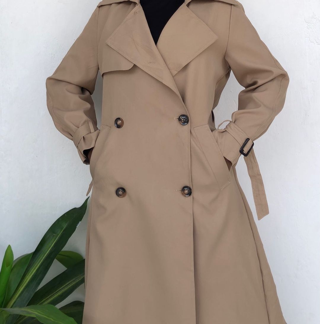 Takeer - Trench Coat ✨ ❗️SOLD❗️

UK SIZE 8-10
PRICE: 50,000