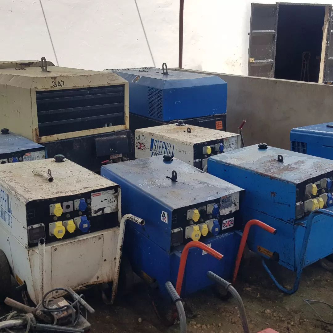 Takeer - Mzigo wa umewasili 
Generator kva 6
Bei 3mil maongez yapo
Zipo ofsn 
Kwetu salasala karibu na mitambo ya iptl 
Namba 