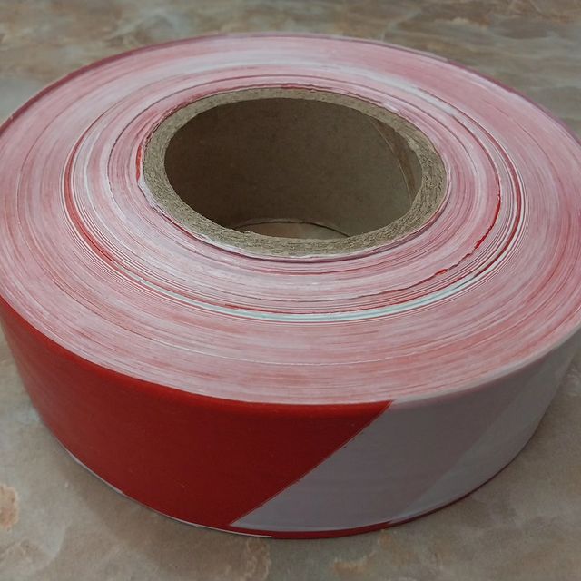 Takeer - Warning tape 2" x 500mtr red/white plain

Available in wholesale and retail. For more information, call/whatsapp   

Inapatikana kwa jumla na rejar...