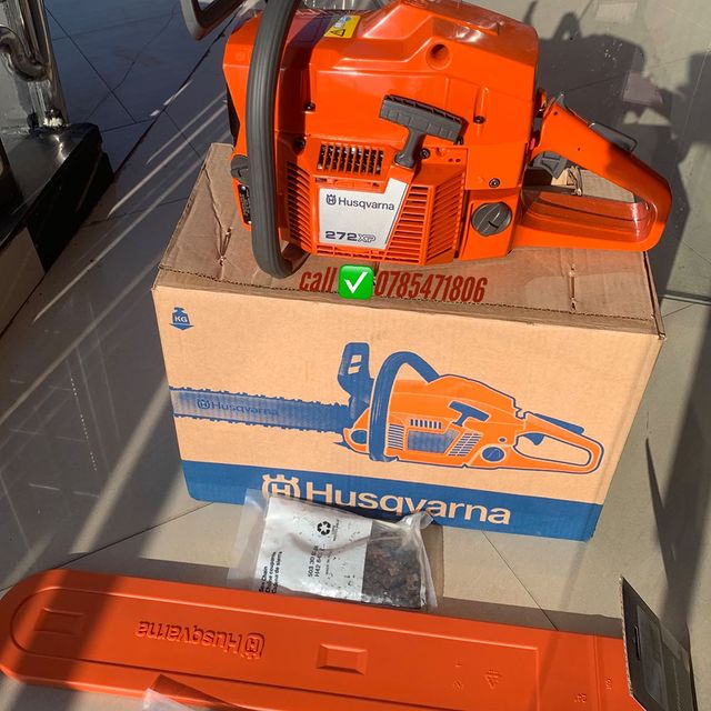 Takeer - Husqvarna Chain Saw 272XP hii ni ile original from Brazil sasa utaipata hapa  wasiliana nasi kwa simu au whatsapp ✅
🔵1,850,000/=

      