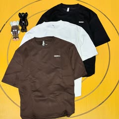Takeer - 🦯NEW ARRIVALS
🦯QUALITY TSHIRTS 
🦯100% ORIGINAL 
🦯SIZE M - 3XL
🦯PRICE 20,000/=
📍KARIAKOO CONGOTOWER,FIRTS FLOOR
☎️ 🚚📦🛵WORLDWIDE DELIVERY