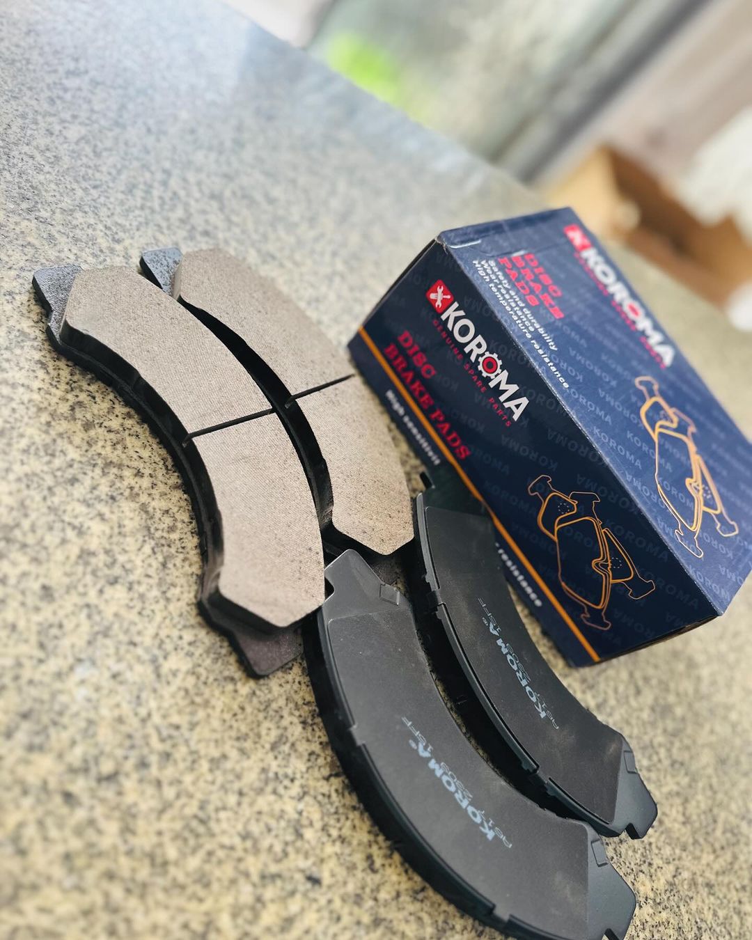 Takeer - NEW‼️ NEW ‼️
BRAKE PADS FOR
NISSAN CIVILIAN 
❗️hii ni ndefu
🔥🔥🔥🔥
Tunapatikana kariakoo mtaa wa livingstone na mafia
Tunatazamana na I&M BANK
UK...