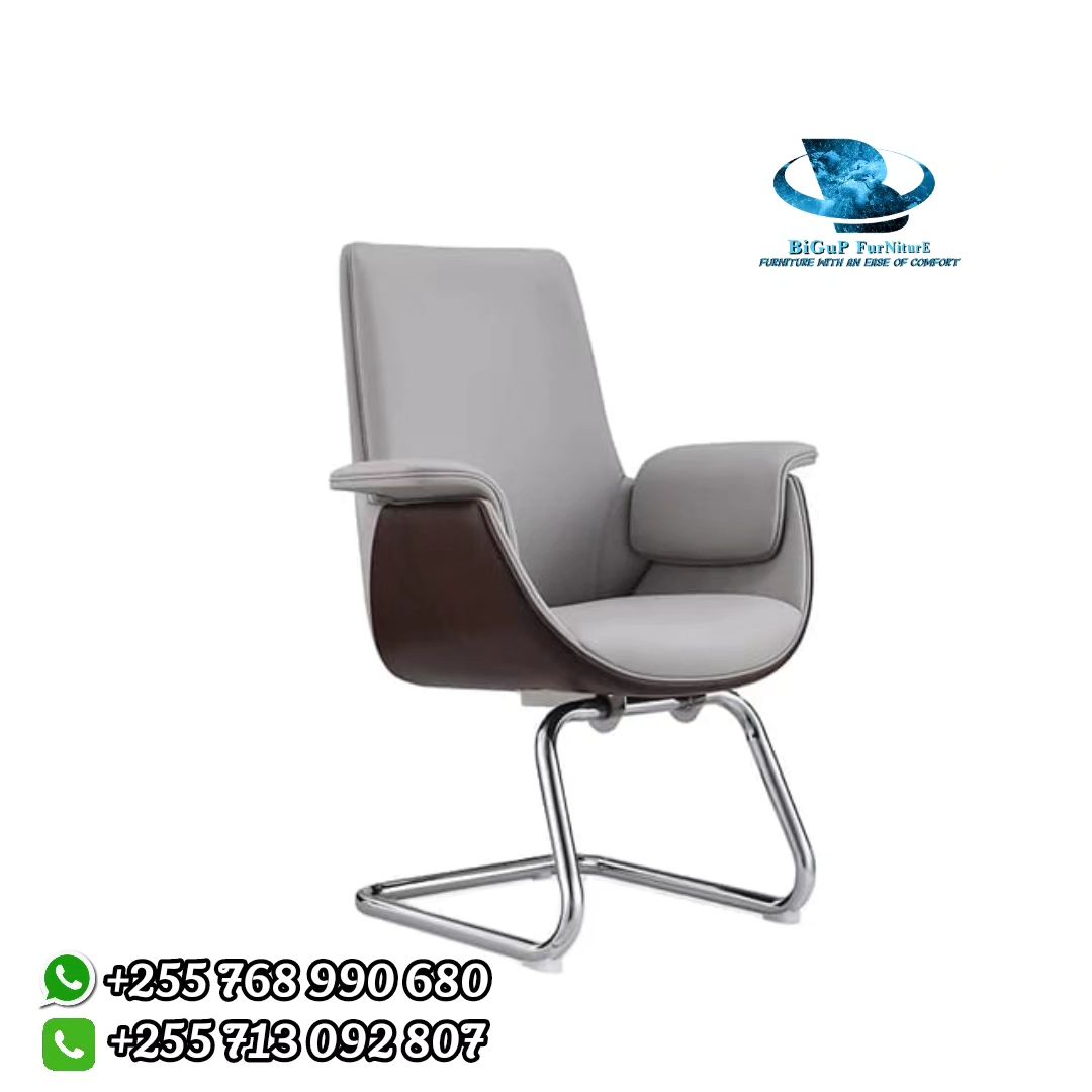 Takeer - VISITORS OFFICE CHAIR AVAILABLE IN 
GREY AND BLACK 
FOR 650,000TSH 

📞or 
📌 MUHEZA STREET @ KARIAKOO, DAR ES SALAAM

         