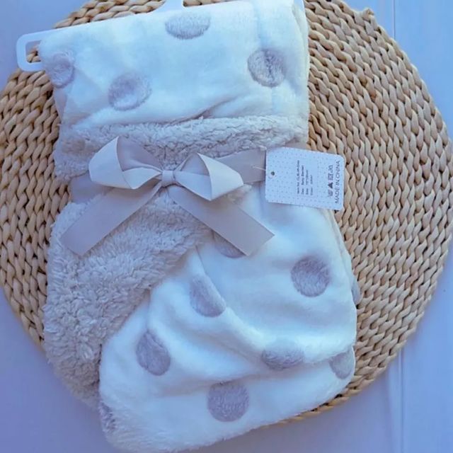 Takeer - Baby blanket
25000/=
Call/whatsapp
