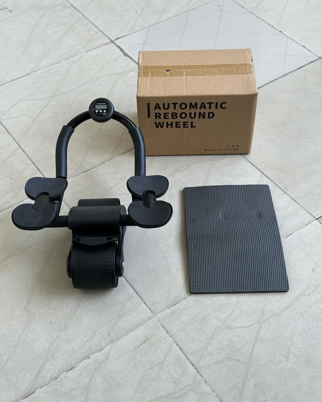 Takeer - 2 in 1 Elbow support Abdominal wheel (Heavy Duty)

Ni kifaa kizuri kwaajili ya mazoezi ya tumbo,
Kinafaa kwa jinsia zote. Inahesabu dakika na sekun...