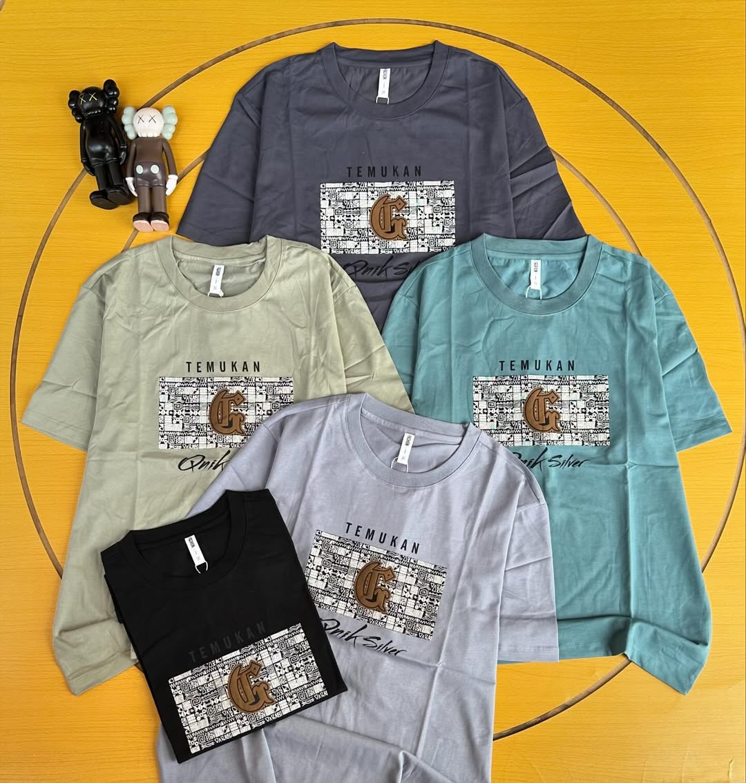 Takeer - 🦯NEW ARRIVALS
🦯QUALITY TSHIRTS 
🦯100% ORIGINAL 
🦯SIZE M - 3XL
🦯PRICE 20,000/=
📍KARIAKOO CONGOTOWER,FIRTS FLOOR
☎️ 🚚📦🛵WORLDWIDE DELIVERY