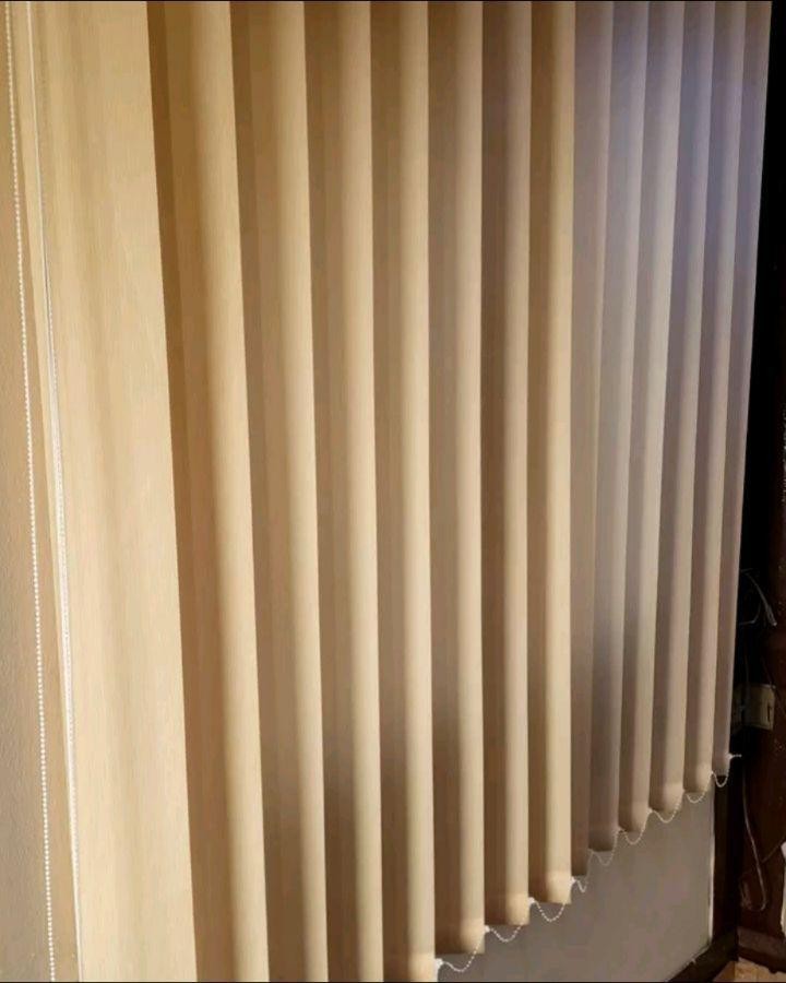 Takeer - ✨Get blind curtains in high quality 
..
✨Applied in 
-Home
-Hotel
-Office
-Restaurants
-Coffee bar 
-Apartment 
✨Comes in different colors 
.
✨Pric...