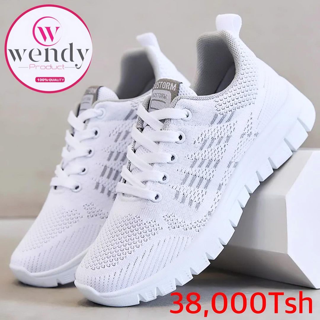 Takeer - Viatu vya kike
Bei 38,000/ & 35,000Tsh kwa jumla inapungua
Size: 37,38,39,40,41
Duka Lipo:Sinza Kamanyola  karibu na shule ya mugabe 
WhatsApp ‪‬
D...