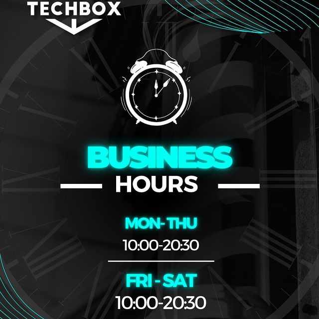 Takeer - Unlocking Innovation: Our doors swing open to welcome you Tech wonders await within! ⌚️🔒
 