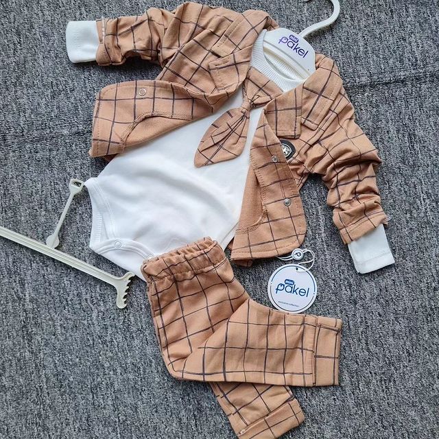 Takeer - Baby suit

Bei TZS 60,000

