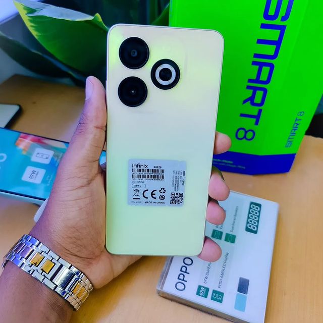 Takeer - Infinix Smart 8 ya GB 128 inapatikana Gulioni Kwa Tsh. 280,000/=
 