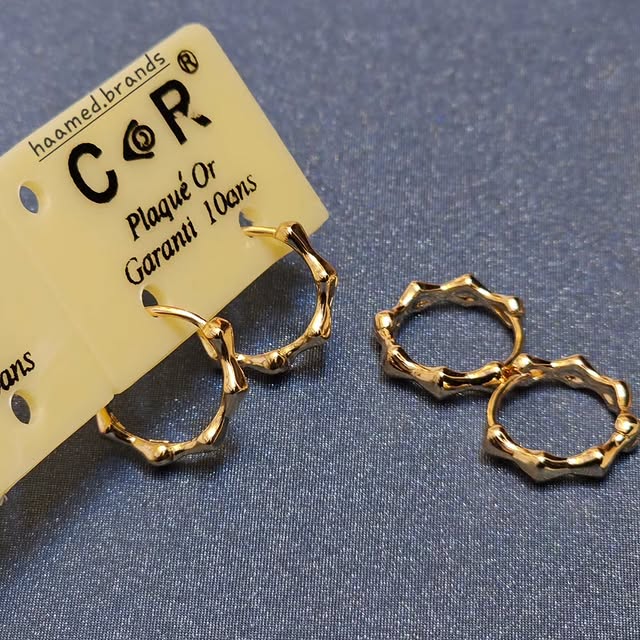 Takeer - KARIAKOO   Xuping earings : Tsh 4000 tu. (SWAHILI PLAZA )

Mtaa wa Swahili & Narung'ombe 
Whtsp/Call : #
We do delivery

   