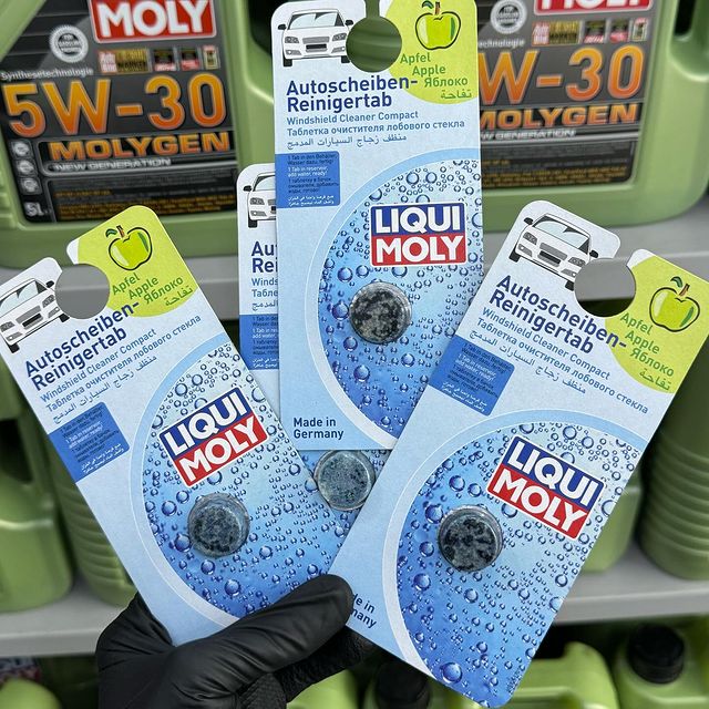 Takeer - Add the tab to the windshield washer fluid. 1 tab is sufficient for 1 to 4 liters of windshield washer fluid.

☎️☎️☎️ 