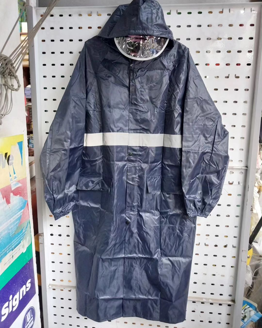 Takeer - Raincoat

Available in wholesale and retail. For more information, call/whatsapp   

Inapatikana kwa jumla na rejareja. Kwa maelezo zaidi, piga sim...