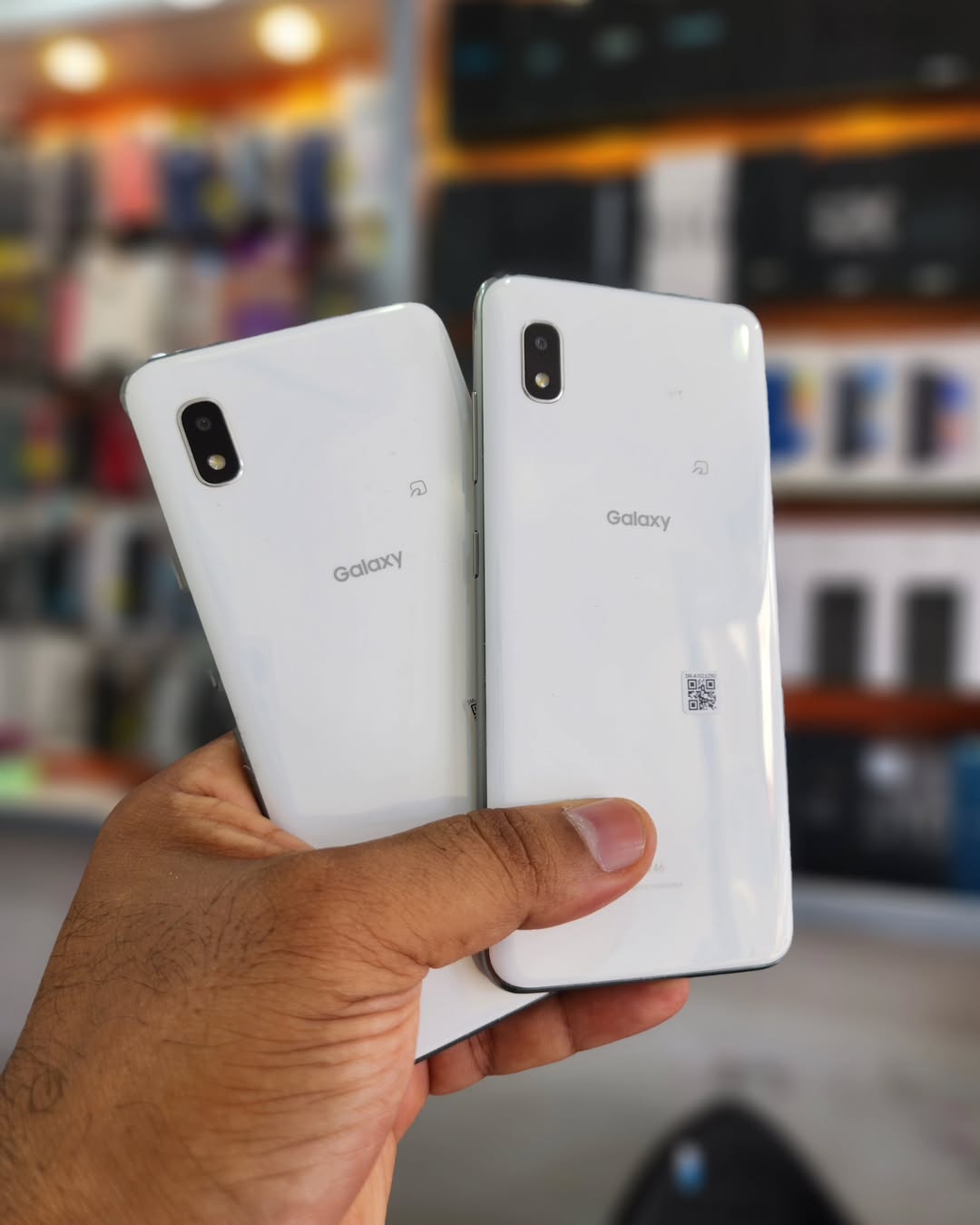 Takeer - SAMSUNG GALAXY A20 32GB LINE1 180,000 BATTERY 3000MAH