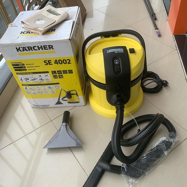 Takeer - Carpet cleaner, Vacuum cleaner , mashine hii inauwezo wa kufyonza maji vizuri sana inafaa kwenye kazi za usafi
Wasiliana nasi kwa Simu au Whatsapp ...