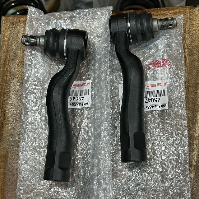 Takeer - TIE ROD END LAND CRUISER V8 ( 200 series ) sasa zipo dukani kwa bei ya jumla na rejareja original 

CALL WhatsApp 
CALL WhatsApp 

MIKOANI TUNATUMA...