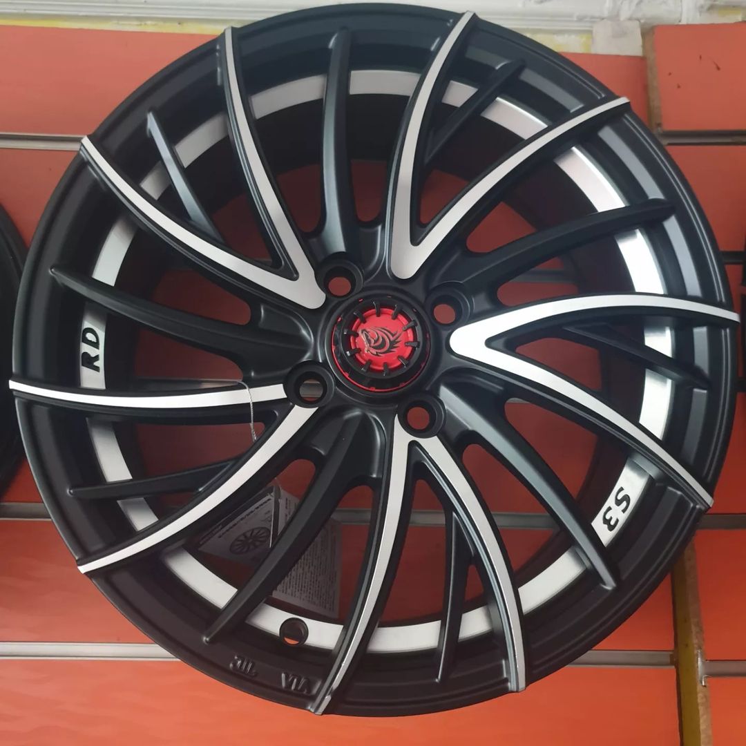 Takeer - Rims size 15 " For
▪︎IST, Spacio, Raum
▪︎Runx, Vitz, Porte
▪︎Probox, Sienta, Passo
▪︎Honda Fit, Nissan Note
 
Call/Whatsapp
