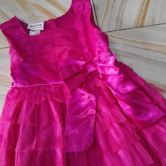 Takeer - SOLD!!
Baby girl dress
4 years
35,000 Tshs