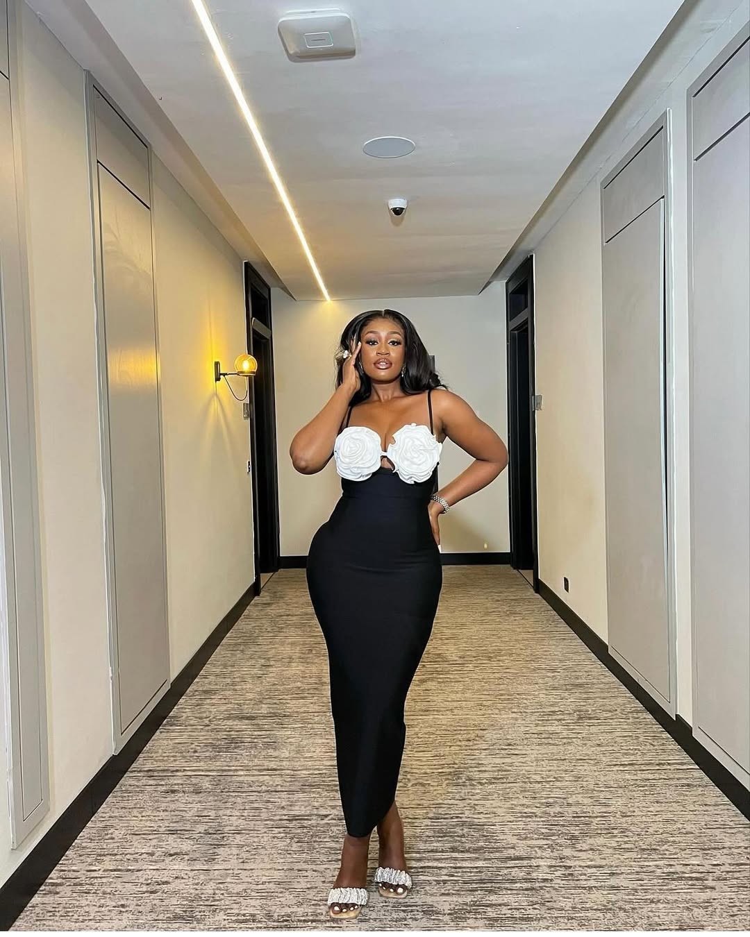 Takeer - Bandage dress available for pickup or delivery
Exactly what you see
S_L / 120000
Fixed price📌📌

To purchase, kindly dm us or send msg via watsapp...