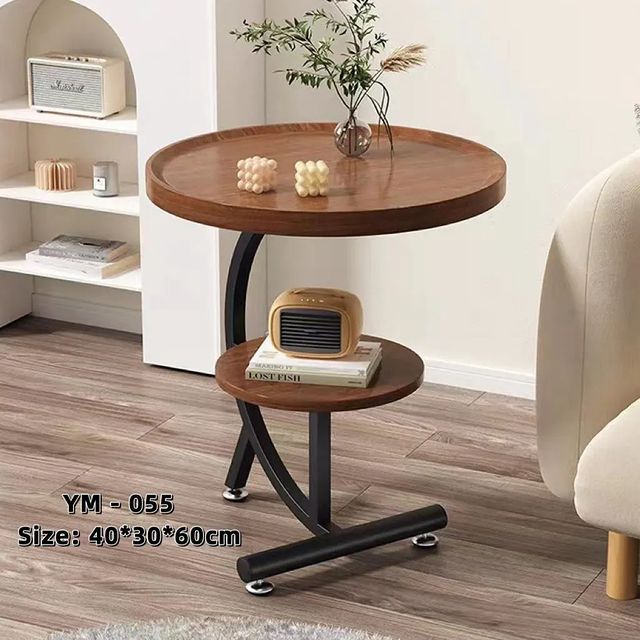 Takeer - Side stool
100,000