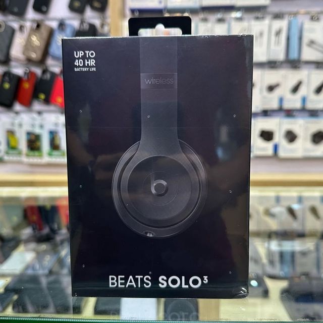 Takeer - Beats Solo3 Wireless On-Ear Headphones
Tzs 650,000
Original By Beats 1 Year Warranty Sealed Box

•High-performance wireless Bluetooth headphones

•...